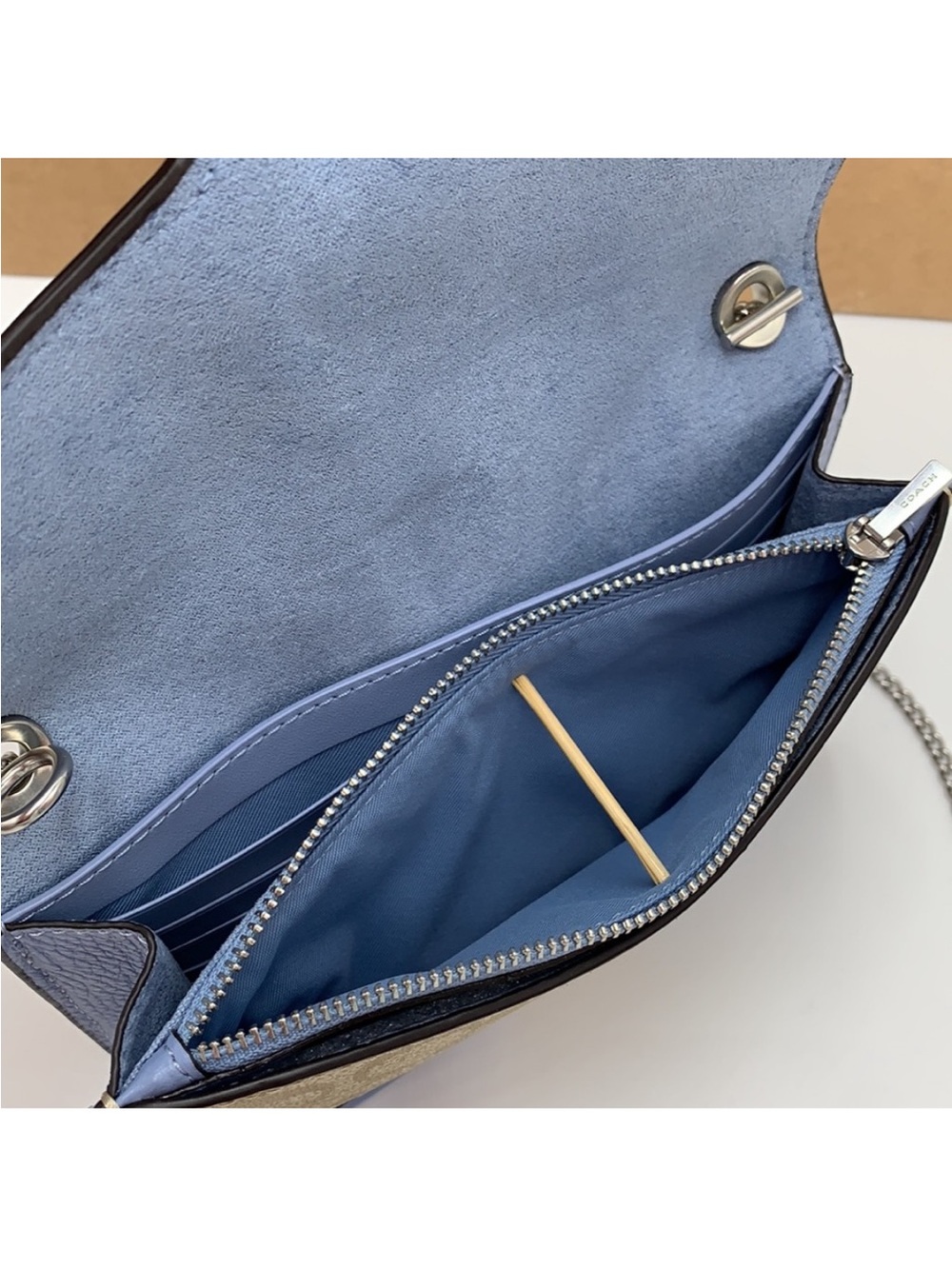 COACH Georgie Crossbody In Signature Canvas LIGHT KHAKI/MARBLE BLUE - Picture 8 of 15